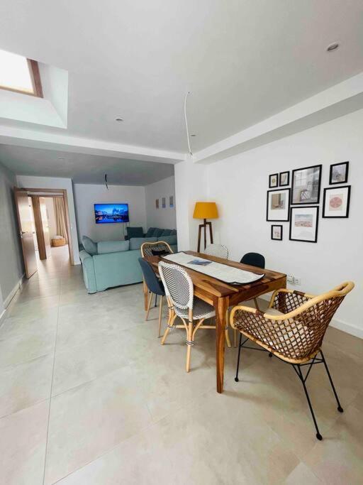 Attic Apartment In Old Town Dénia Exterior foto